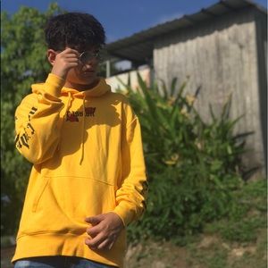 Meet your Posher, Edgardo